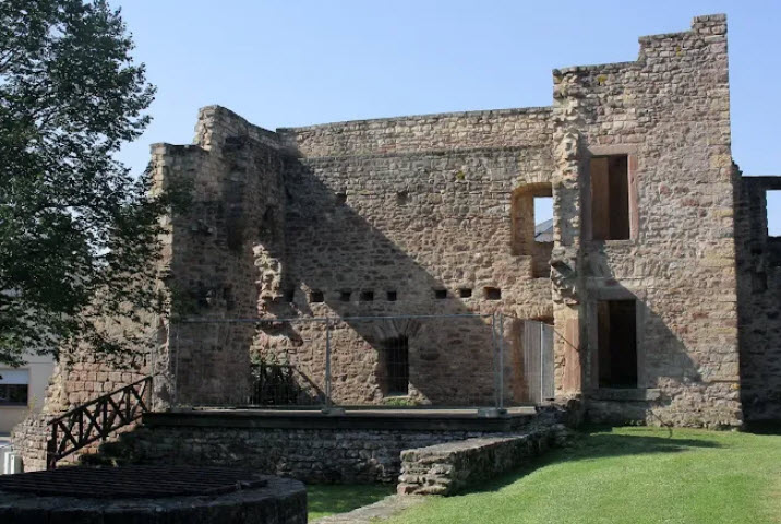 Pettingen Castle, Luxembourg